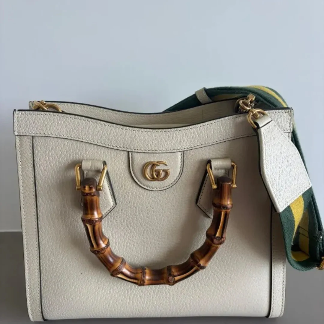 GUCCI DIANA MEDIUM TOTE BAG