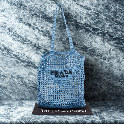 PRADA SHOPPER BAG IN RAFFIA WITH WOVEN LOGO – BLUE