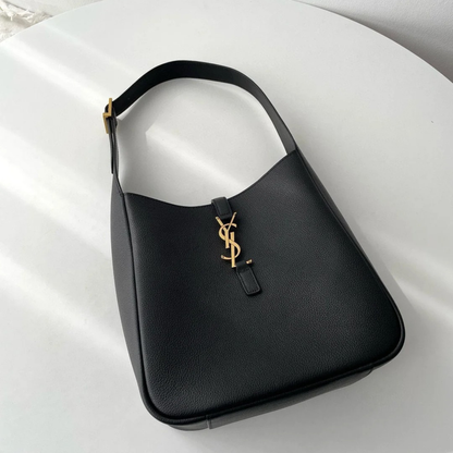 YVES SAINT LAURENT LE 5 À 7 BEA – BAG IN FINEST GRAINED LEATHER
