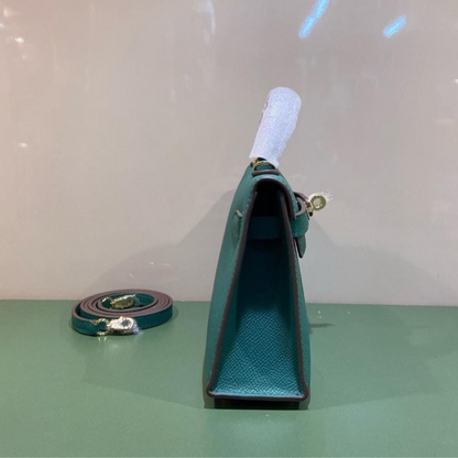 HERMÈS KELLY 20 BAG WITH GOLD HARDWARE IN GREEN